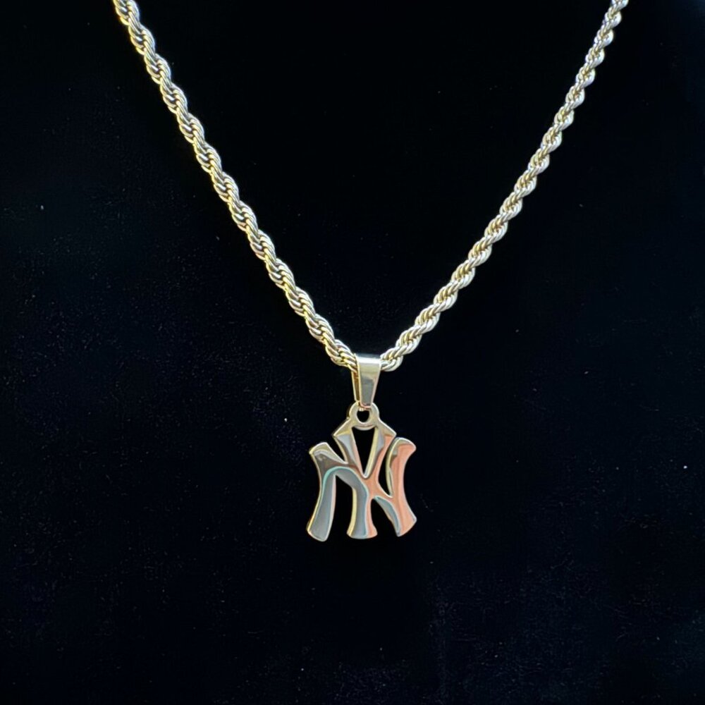 New York Yankees Necklace - Gold Plated 3mm Rope 20" Chain Baseball Easter Gift